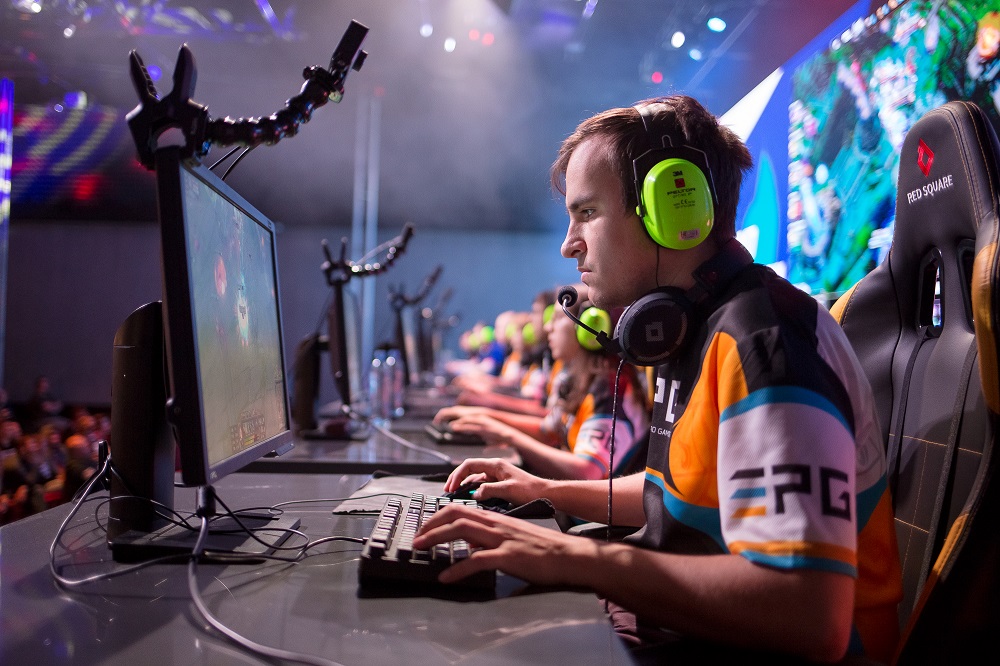 Где можно поставить на киберспортивные турниры?