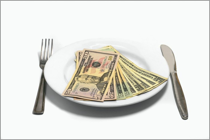 Стоит ли искать букмекерские вилки вручную?